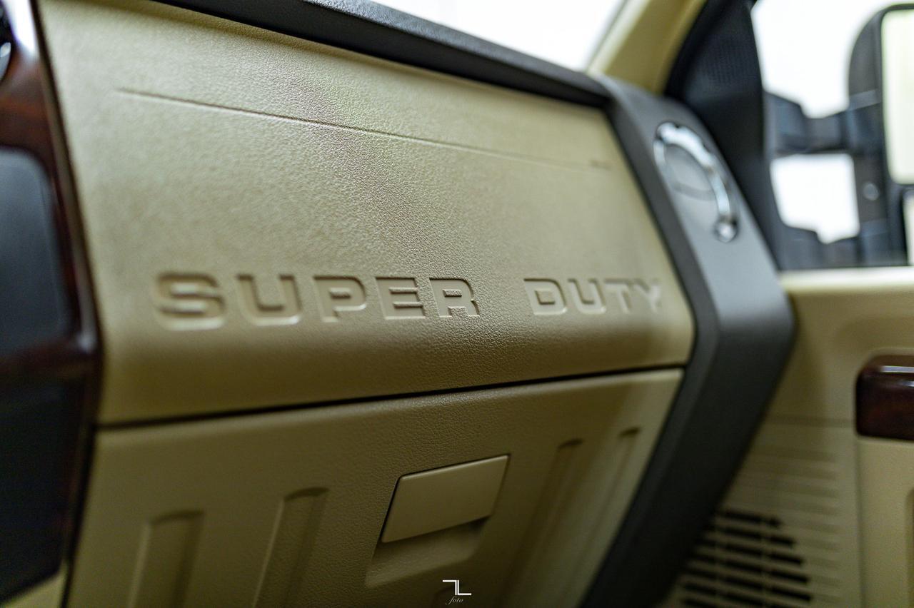 2010 Ford F-350 4x4 Crew Cab Lariat FX4 Leather Nav BCam Red Deer AB