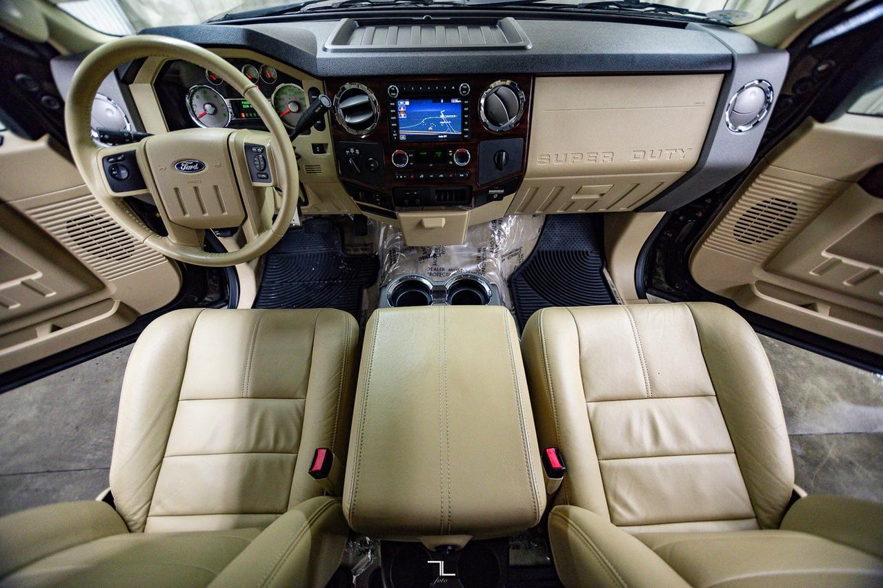 2010 Ford F-350 4x4 Crew Cab Lariat FX4 Leather Nav BCam Red Deer AB