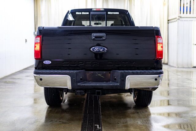 2010 Ford F-350 4x4 Crew Cab Lariat FX4 Leather Nav BCam Red Deer AB