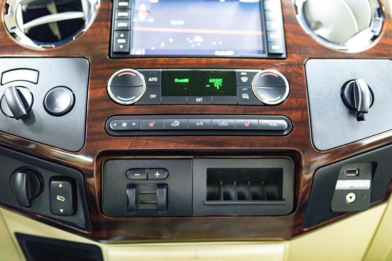 2010 Ford F-350 4x4 Crew Cab Lariat FX4 Leather Nav BCam Red Deer AB