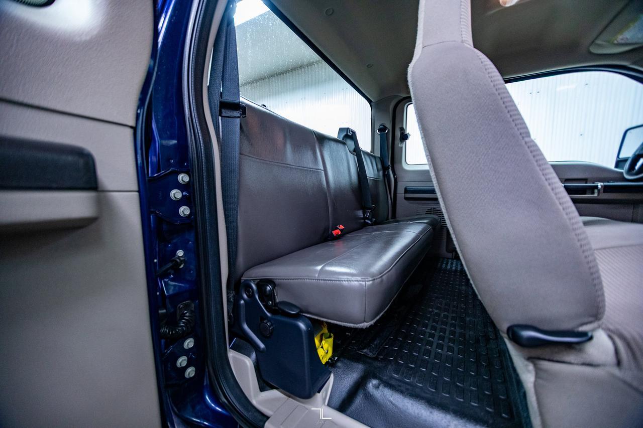 2010 Ford F-350 4x4 Super Cab XL Dually Diesel Red Deer AB