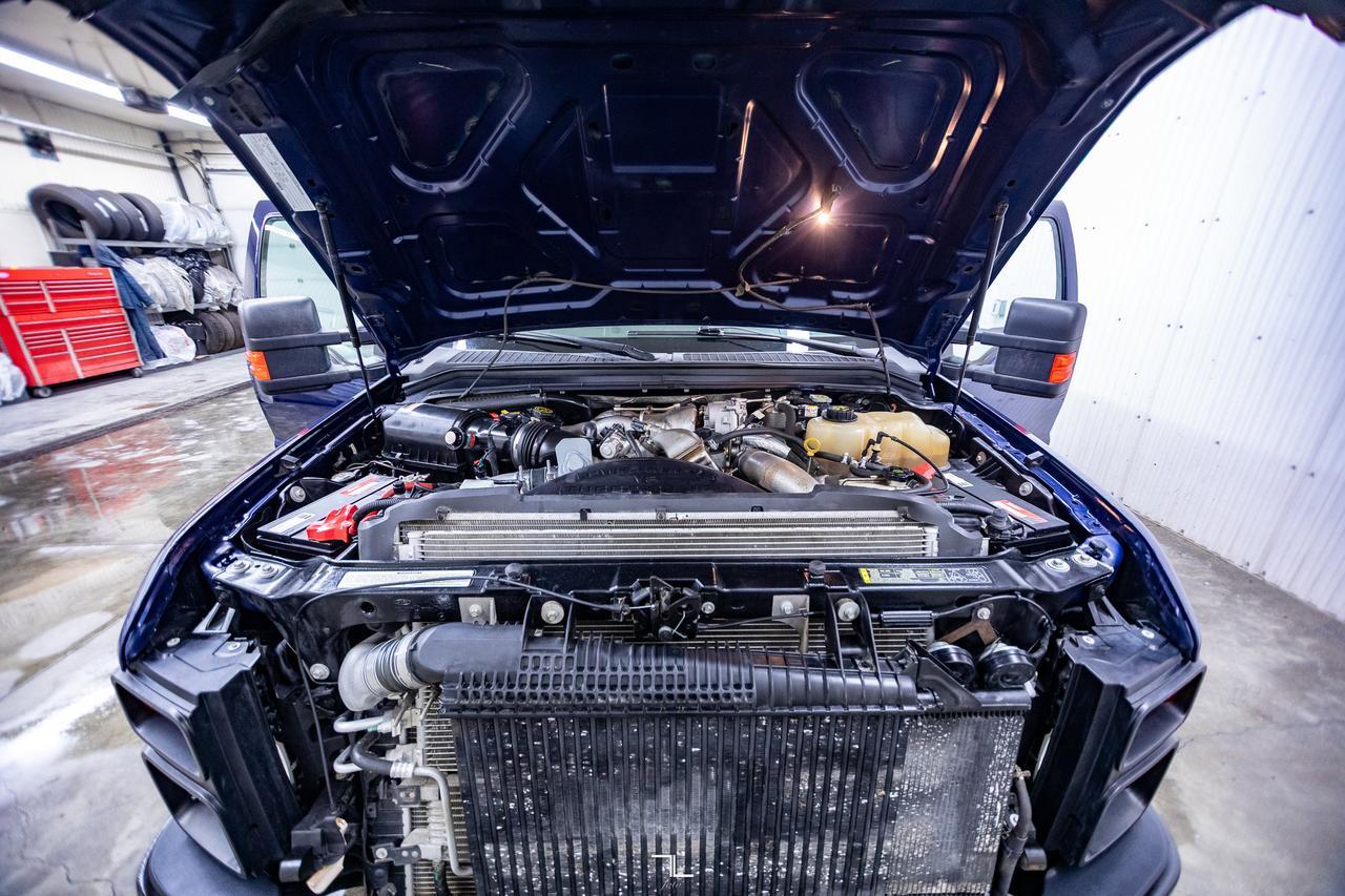 2010 Ford F-350 4x4 Super Cab XL Dually Diesel Red Deer AB