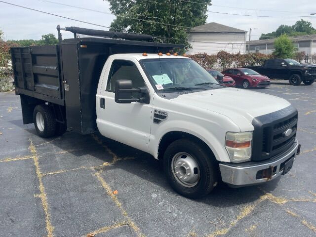 2010 Ford F-350 Chassis XLT