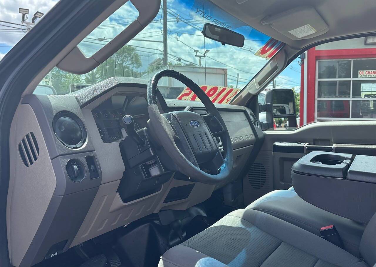 2010 Ford F-350 Super Duty XL 4x4 4dr Crew Cab 8 ft. LB SRW Pickup Edison NJ