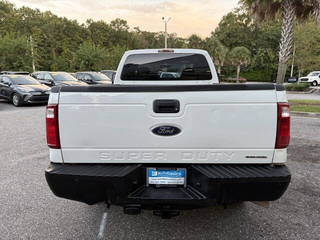 2010 Ford F-350 photo 2