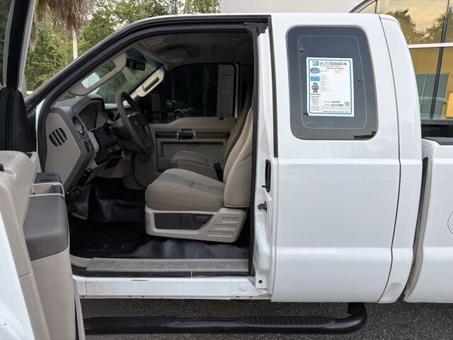 2010 Ford F-350 photo 8