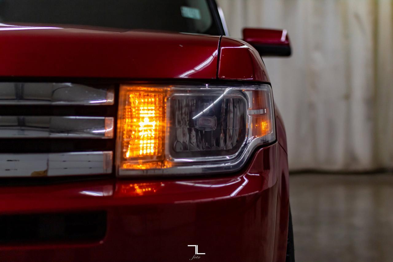 2010 Ford Flex AWD SEL 3rd Row Heated Seats Red Deer AB