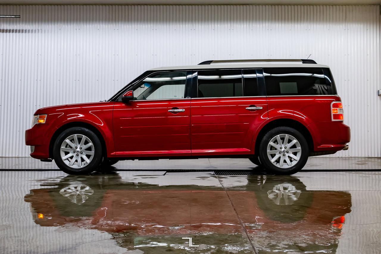 2010 Ford Flex AWD SEL 3rd Row Heated Seats Red Deer AB