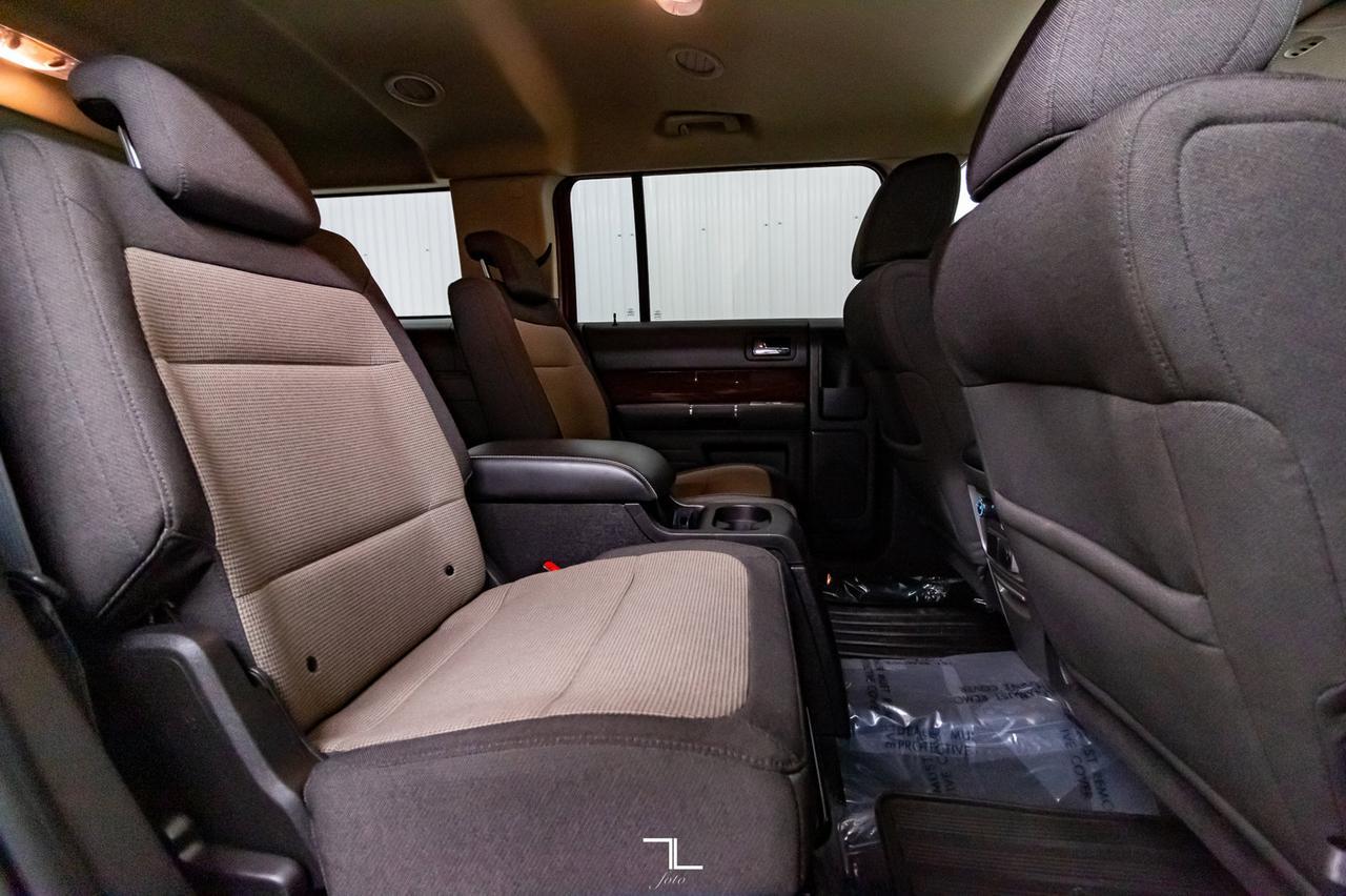 2010 Ford Flex AWD SEL 3rd Row Heated Seats Red Deer AB