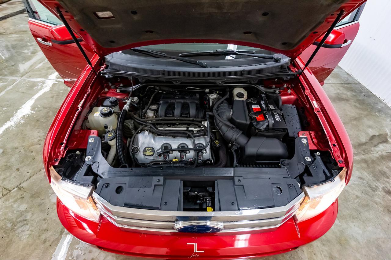 2010 Ford Flex AWD SEL 3rd Row Heated Seats Red Deer AB