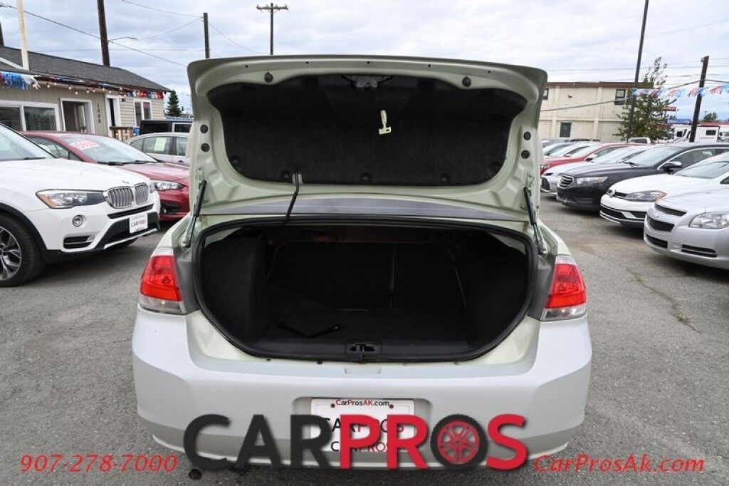 2010 Ford Focus SE - 2.0L - Automatic - Power Windows & Door Locks - Keyless Entry - Premium Sound System - Power Moonroof - Fog Lights Anchorage AK