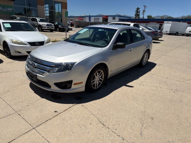 2010 Ford Fusion S