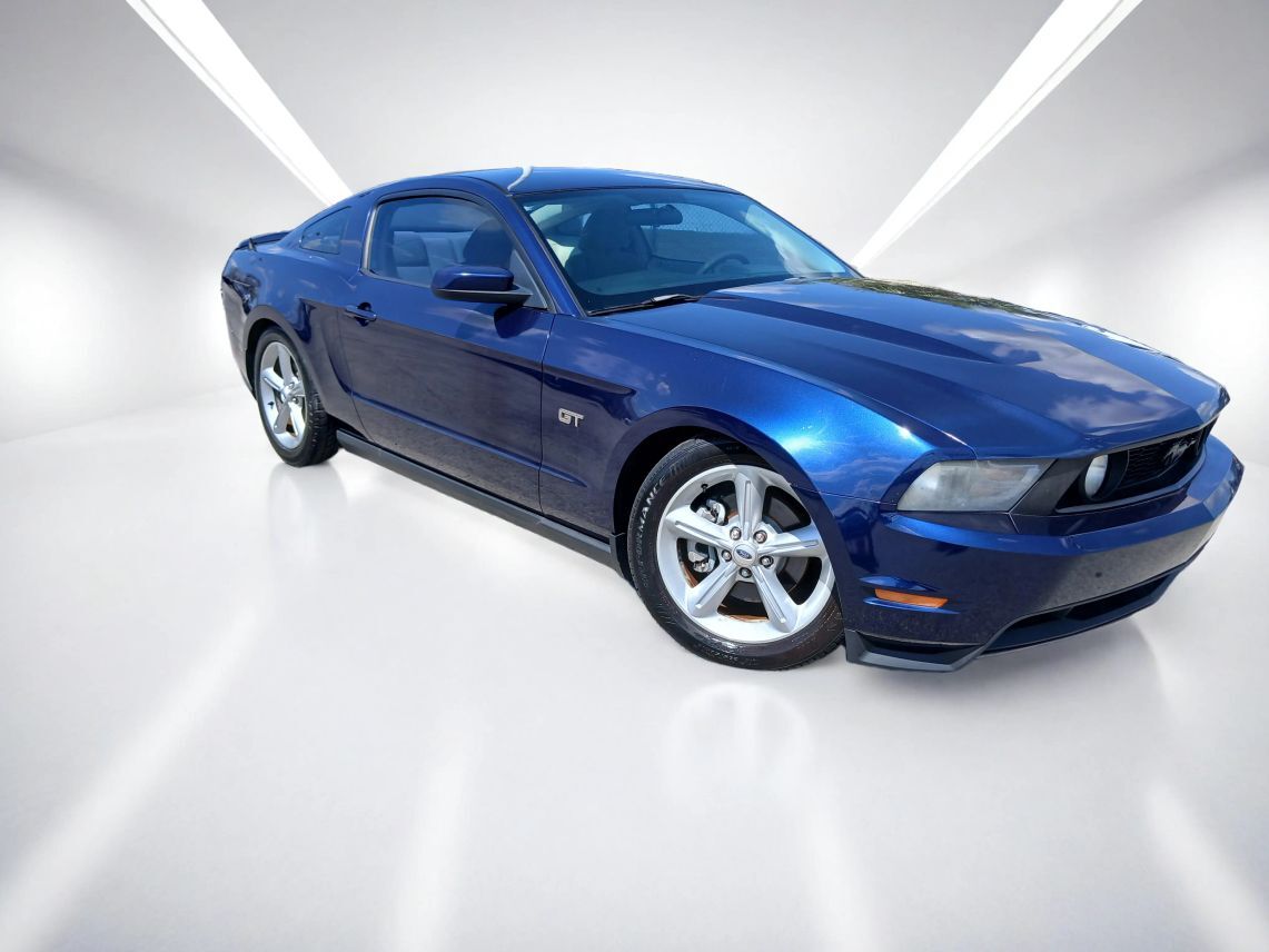 2010 Ford Mustang GT Coupe 2D