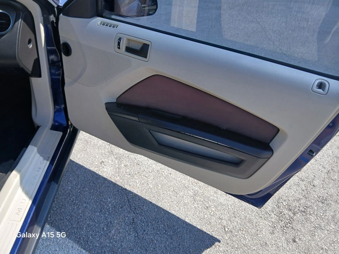 2010 Ford Mustang GT Coupe 2D Maitland FL