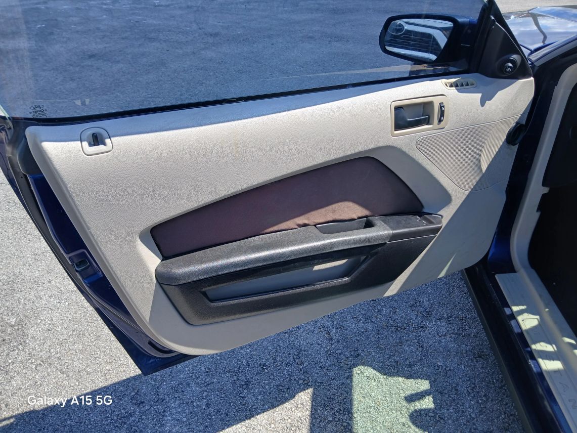 2010 Ford Mustang GT Coupe 2D Maitland FL