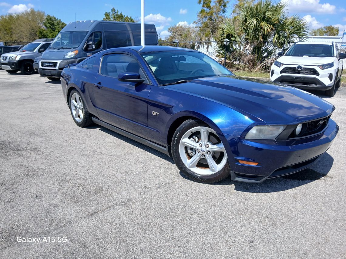 2010 Ford Mustang GT Coupe 2D