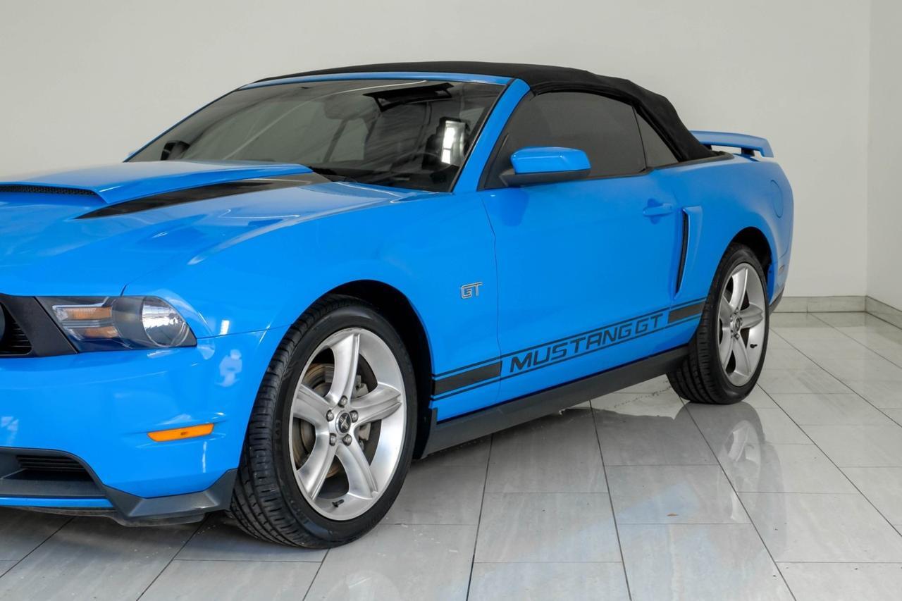 2010 Ford Mustang GT PREMIUM LEATHER HEATED SEATS DUAL POWER SEATS CRUISE CONTROL ALLOY WHEELS Carrollton TX
