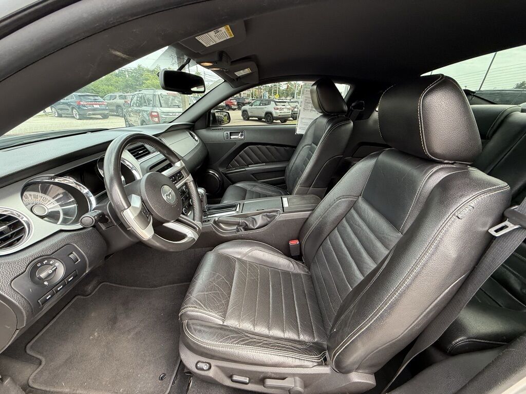2010 Ford Mustang GT Premium Crestwood KY
