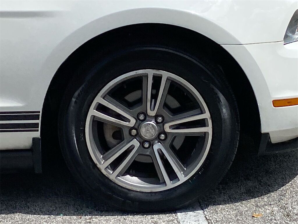 2010 Ford Mustang V6 Miramar FL