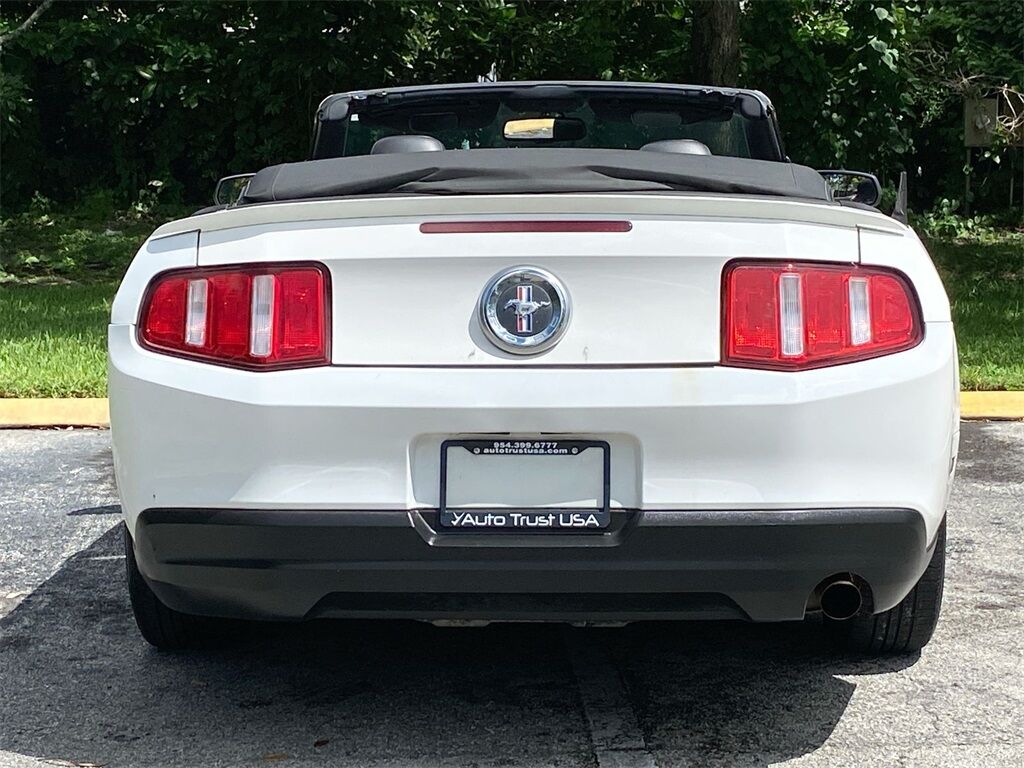 2010 Ford Mustang V6 Miramar FL