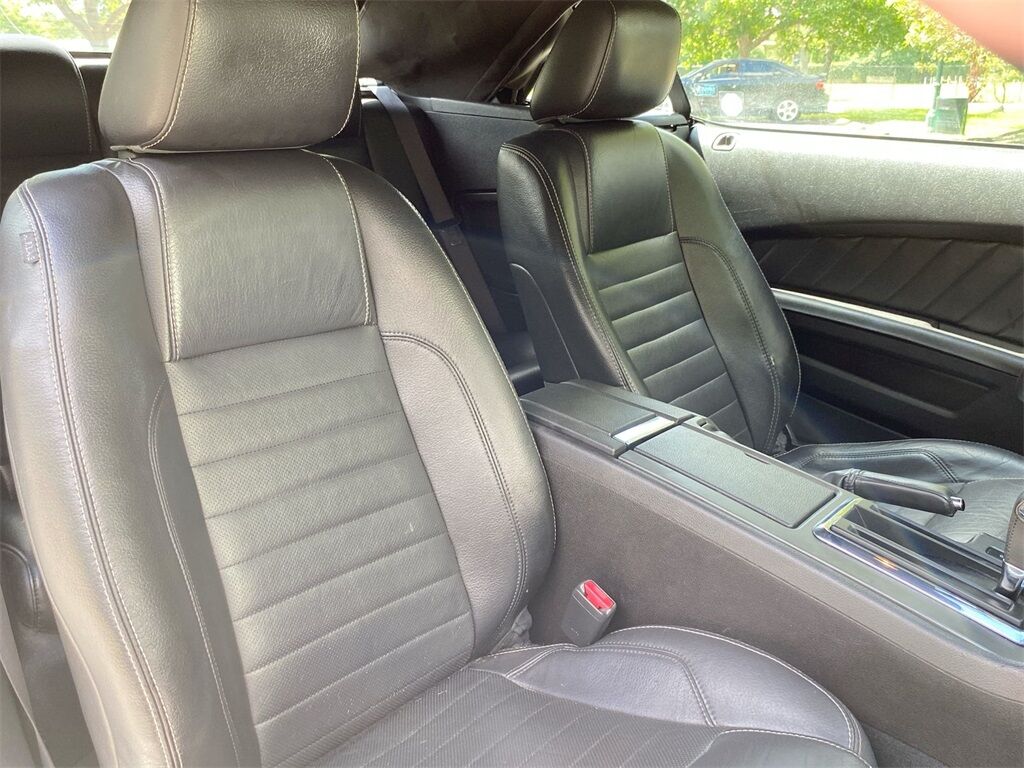 2010 Ford Mustang V6 Miramar FL