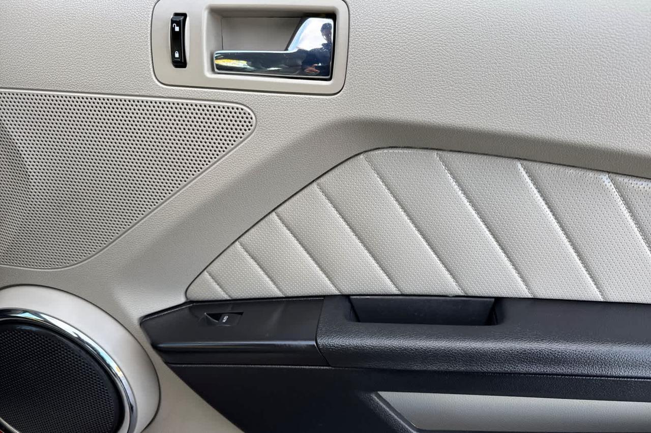 2010 Ford Mustang V6 Roseville CA