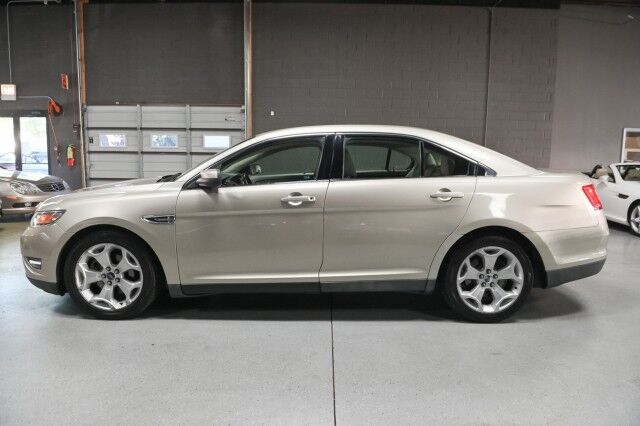 2010 Ford Taurus SEL 4dr Sedan