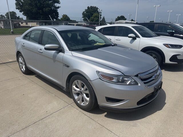 2010 Ford Taurus SEL West Burlington IA
