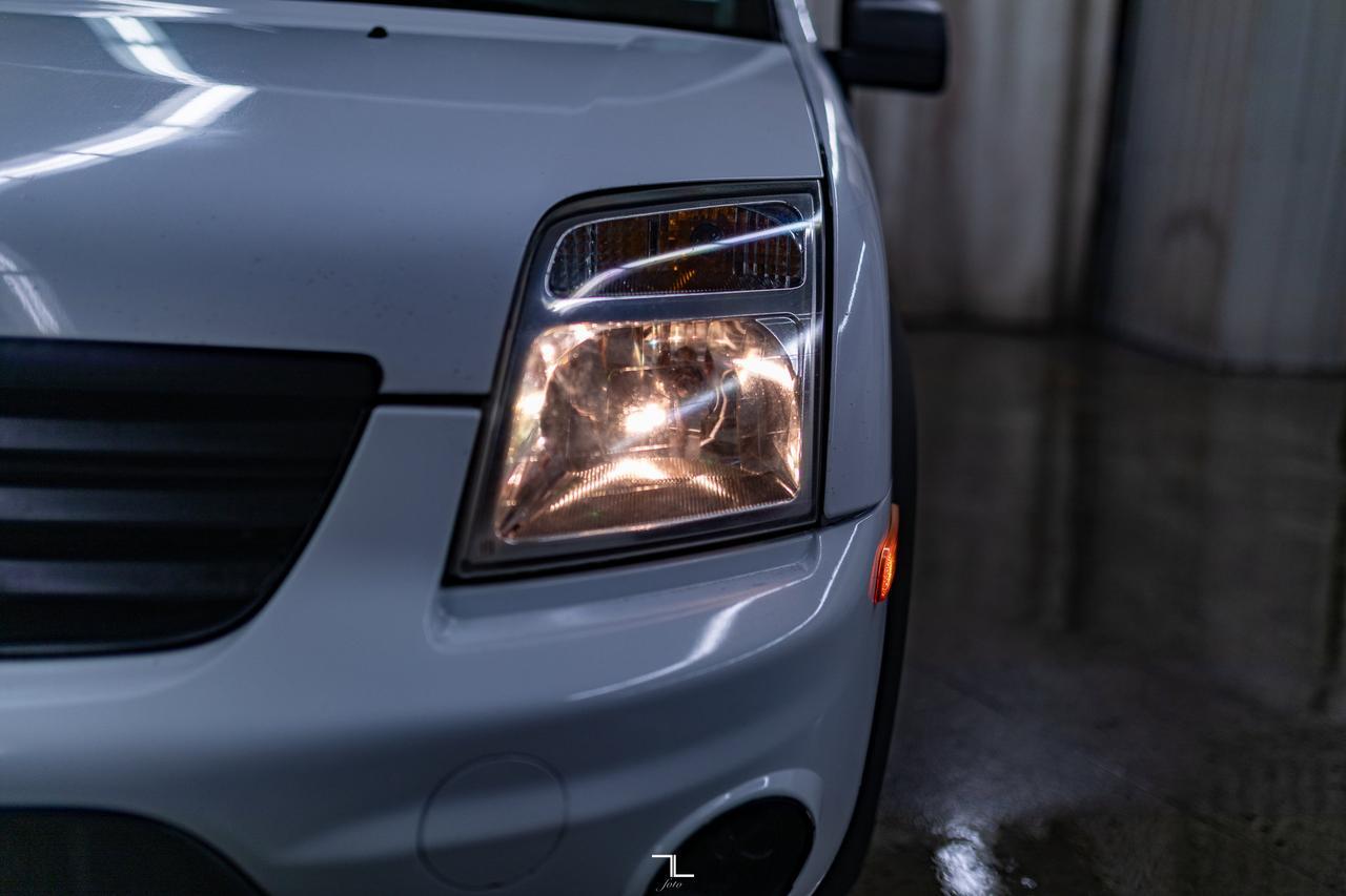 2010 Ford Transit Connect XLT Cargo Van 4 Passenger Red Deer AB