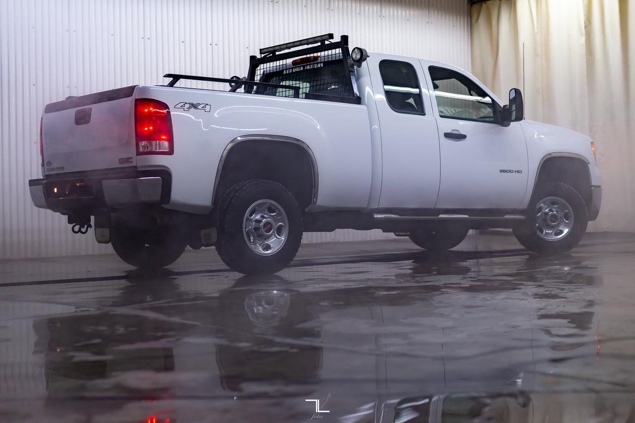 2010 GMC Sierra 2500HD 4x4 Ext Cab WT Red Deer AB