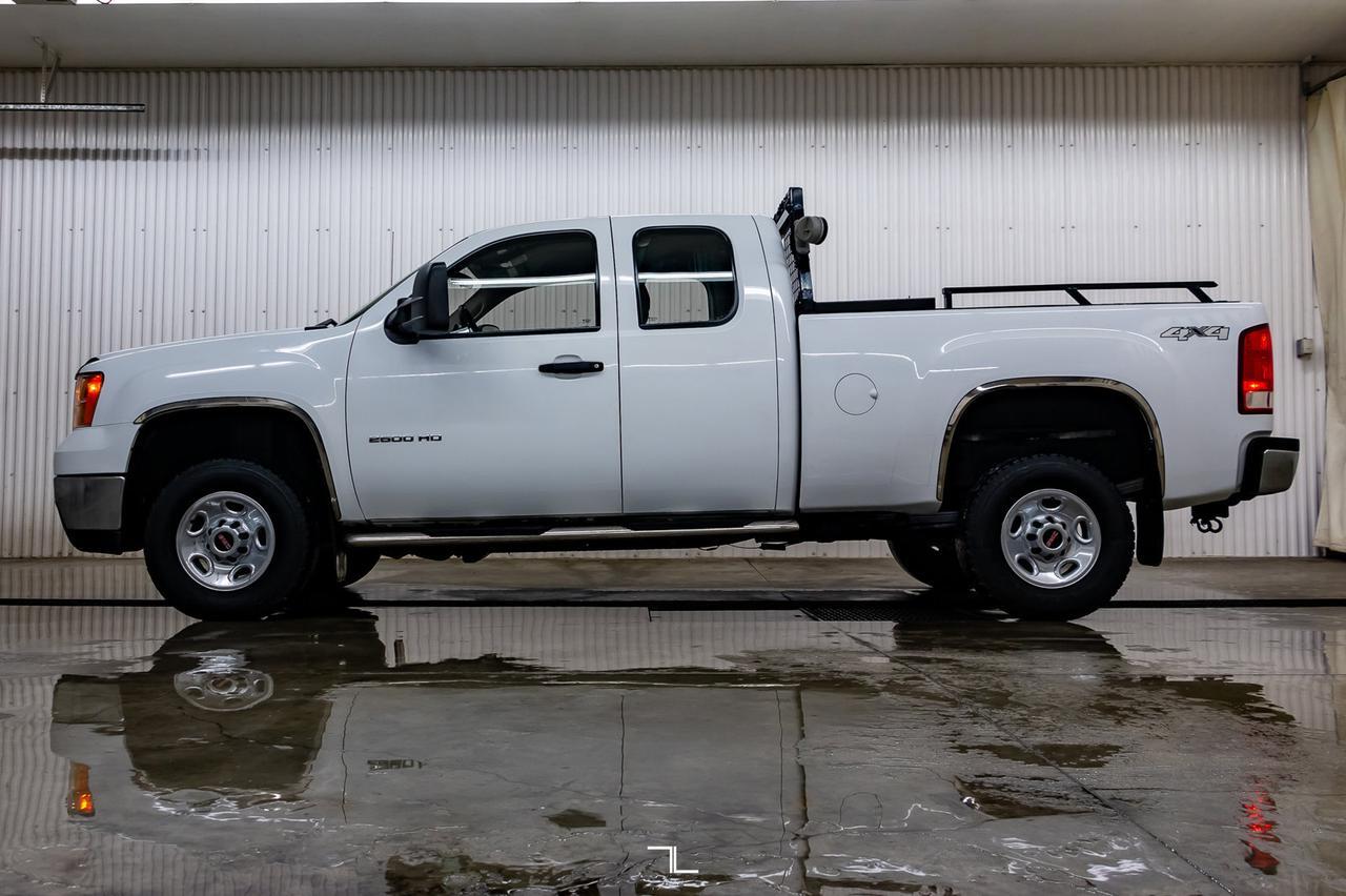 2010 GMC Sierra 2500HD 4x4 Ext Cab WT Red Deer AB