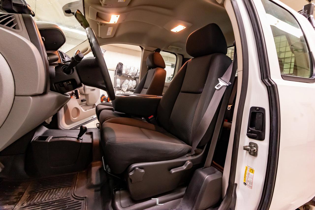 2010 GMC Sierra 2500HD 4x4 Ext Cab WT Red Deer AB