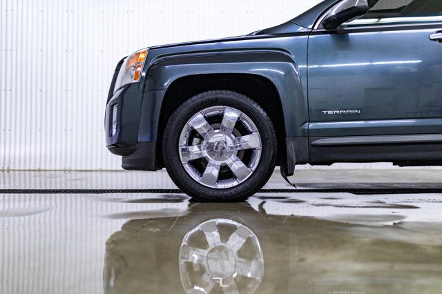 2010 GMC Terrain AWD SLT Leather Roof Nav BCam Red Deer AB