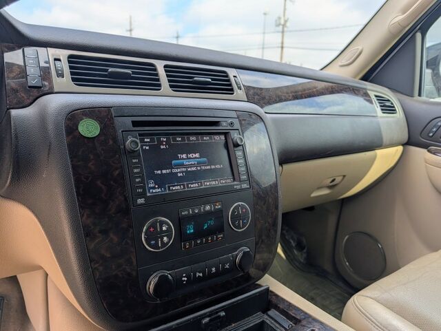 2010 GMC Yukon Denali  TX