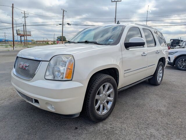 2010 GMC Yukon Denali  TX
