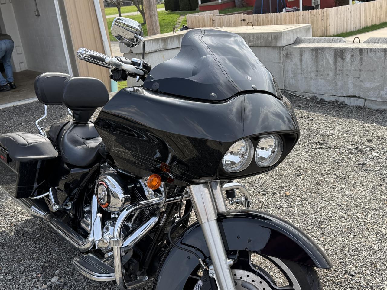 2010 HARLEY-DAVIDSON FLTRX ROAD GLIDE Connellsville PA