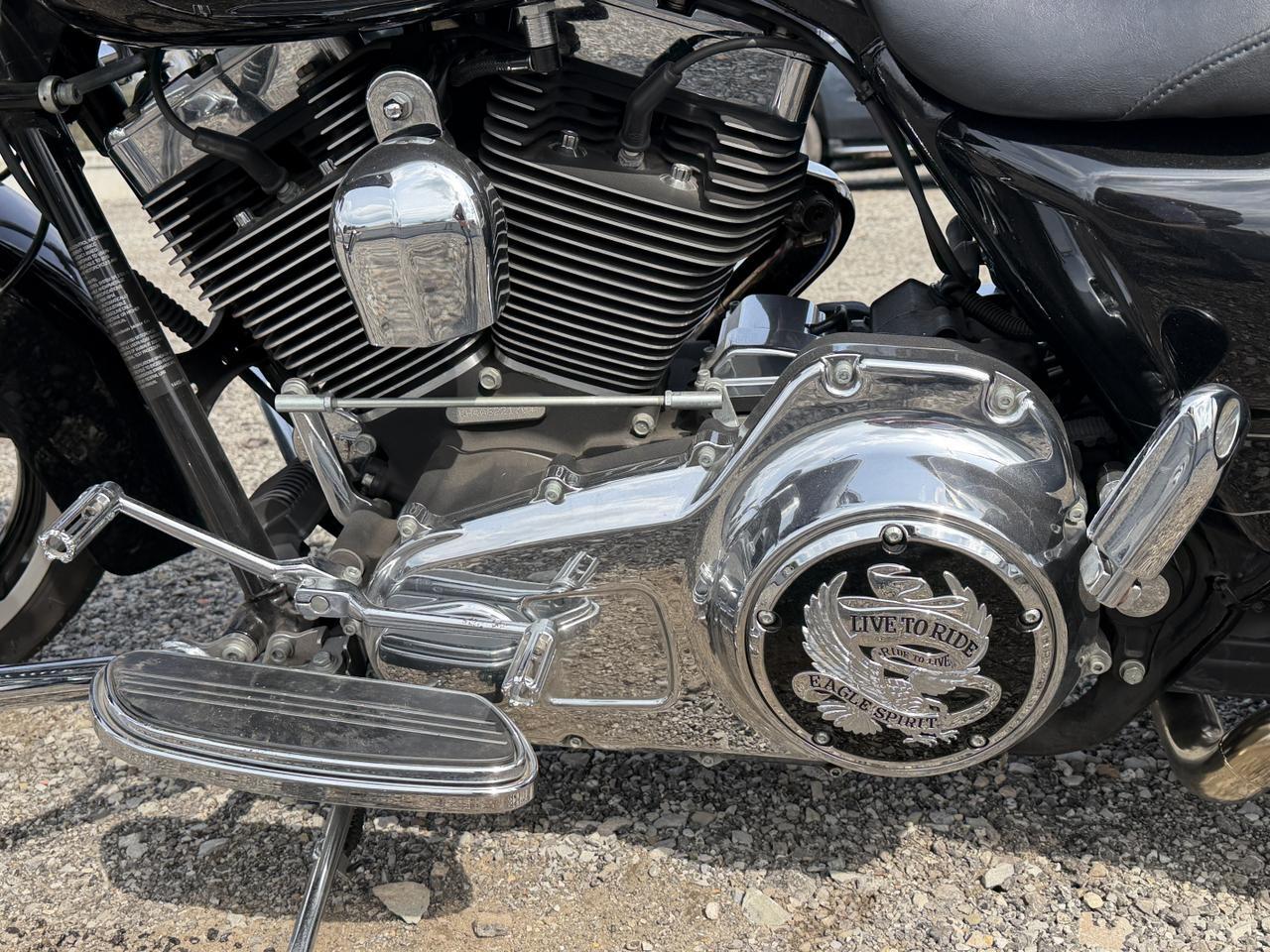 2010 HARLEY-DAVIDSON FLTRX ROAD GLIDE Connellsville PA