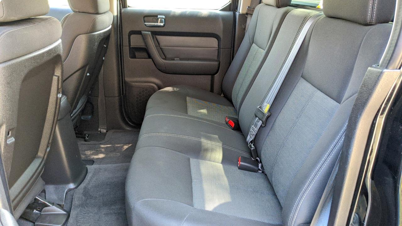 2010 HUMMER H3T  Glendale Heights IL
