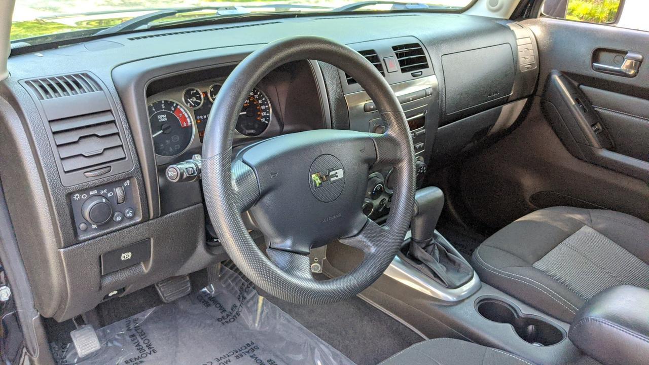 2010 HUMMER H3T  Glendale Heights IL