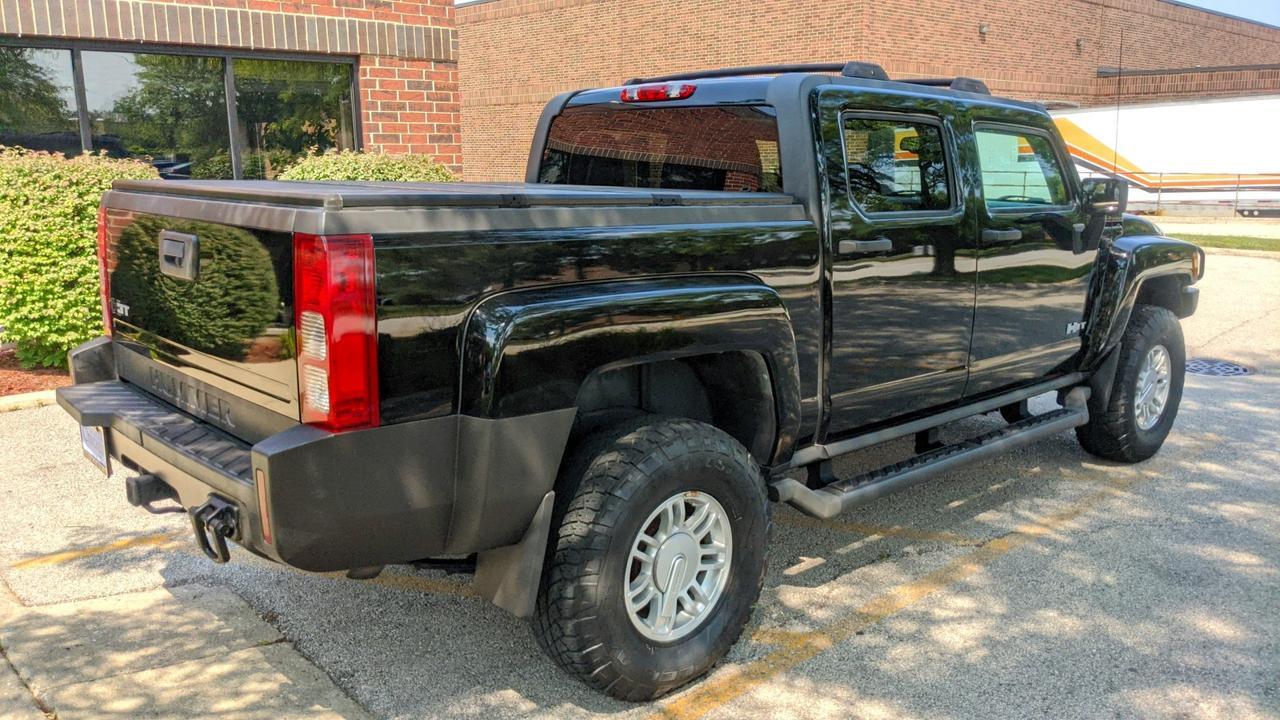 2010 HUMMER H3T  Glendale Heights IL