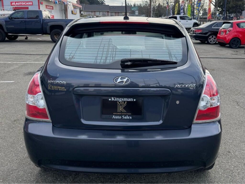 2010 HYUNDAI ACCENT SE Des Moines WA