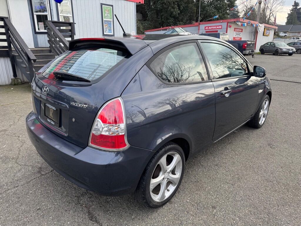 2010 HYUNDAI ACCENT SE Des Moines WA
