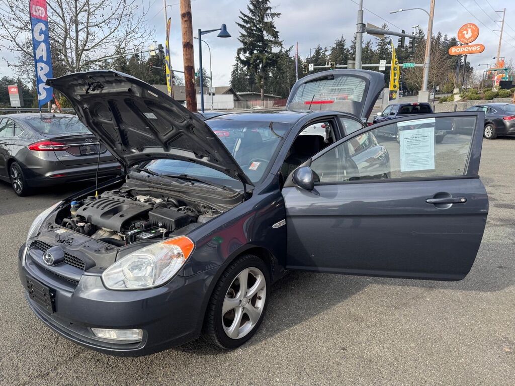 2010 HYUNDAI ACCENT SE Des Moines WA