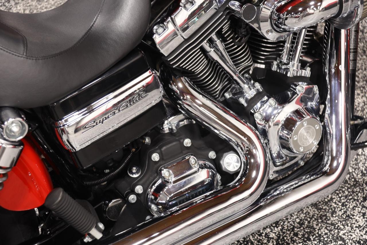 2010 Harley-Davidson Dyna Super Glide Custom Motorcycle Skokie IL