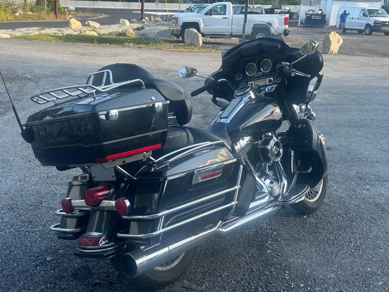 2010 Harley-Davidson Electra Glide Classic ELECTROGLIDE CLASSIC Charlton MA