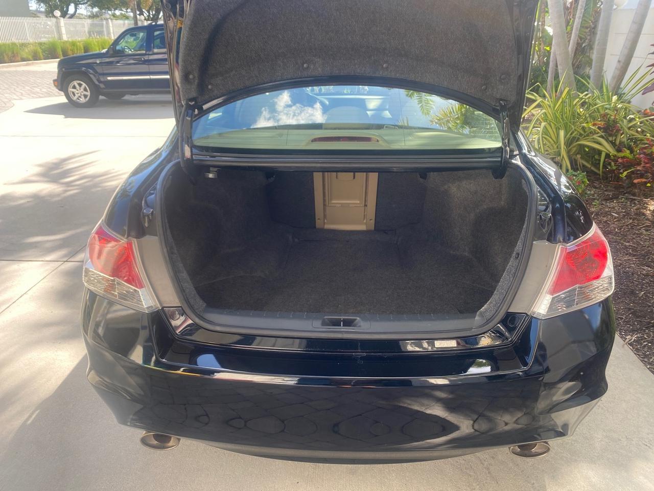 2010 Honda Accord Sdn EX-L LOW MILES 68,158 Pompano Beach FL