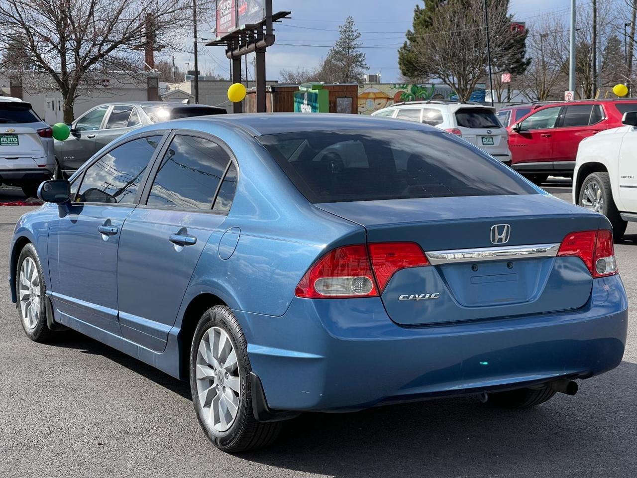 2010 Honda Civic EX Sedan 5-Speed AT