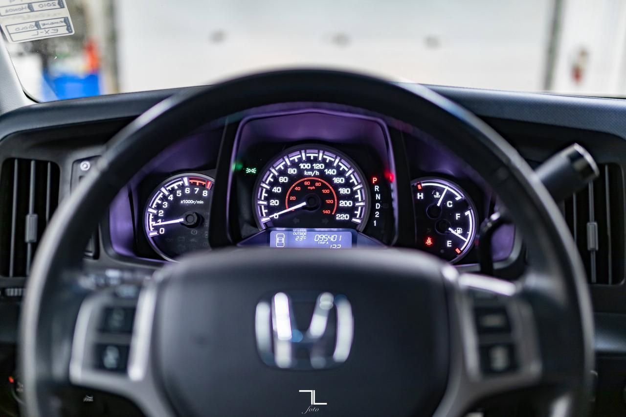 2010 Honda Ridgeline 4x4 Crew Cab EX-L Leather Roof Red Deer AB