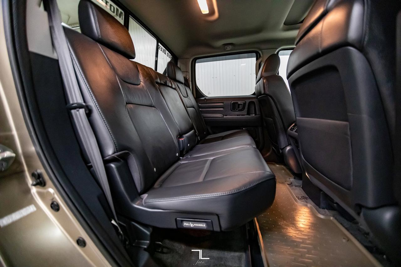 2010 Honda Ridgeline 4x4 Crew Cab EX-L Leather Roof Red Deer AB