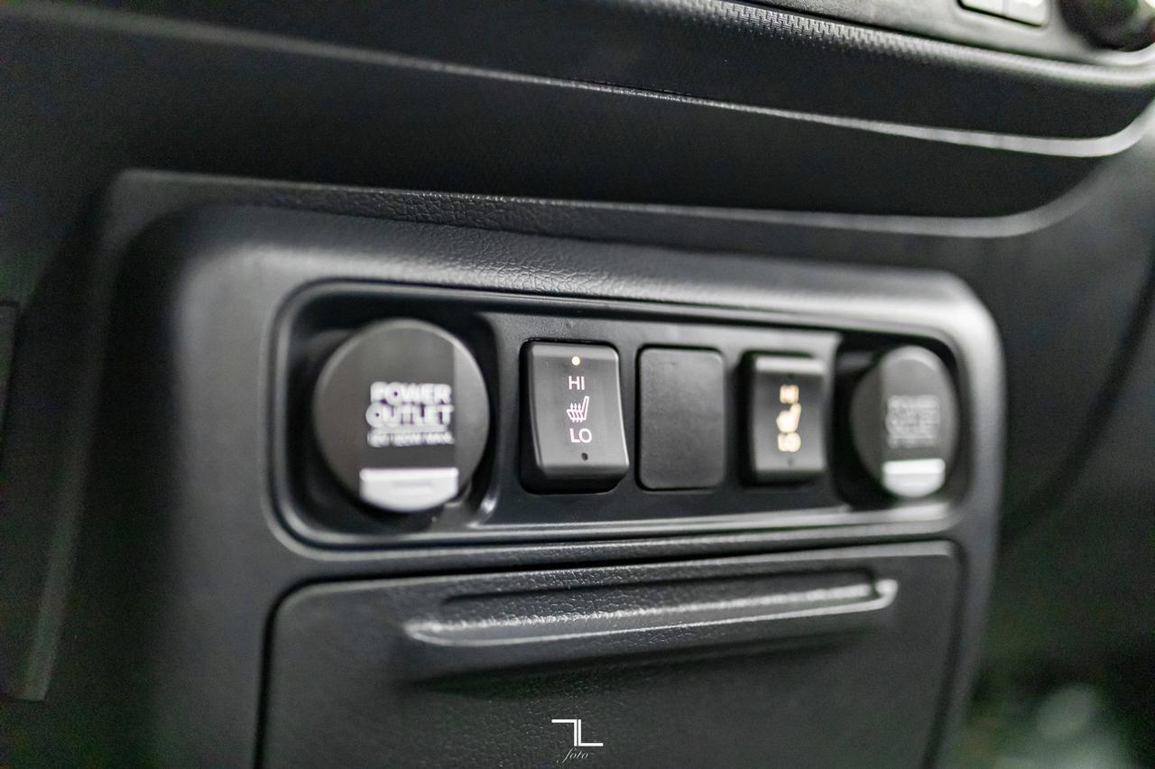 2010 Honda Ridgeline 4x4 Crew Cab EX-L Leather Roof Red Deer AB